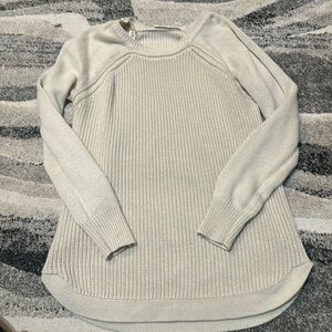 Women’s sweater